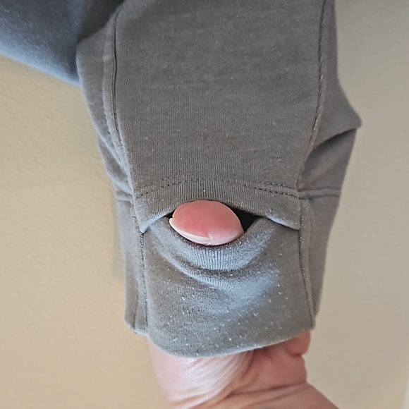 Lululemon Gray Hooded Zip-up Jacket Sz 12 - Picture 4 of 6